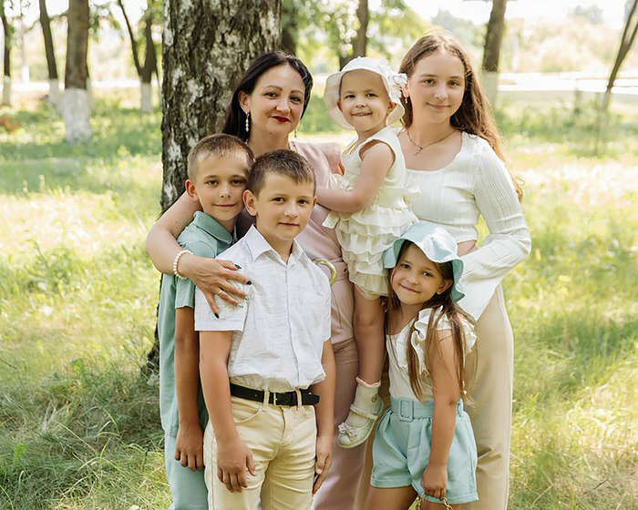 Арина Иванова