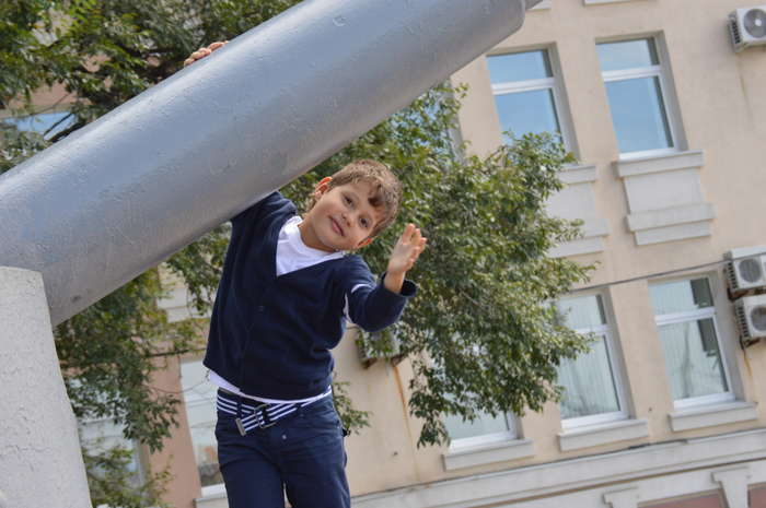 Максим Толстиков