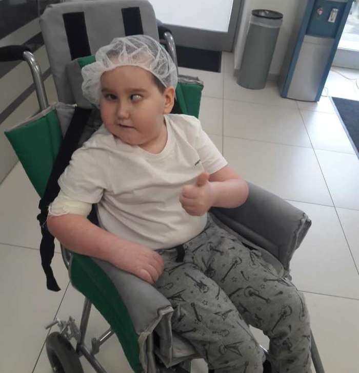 Артем Карпов